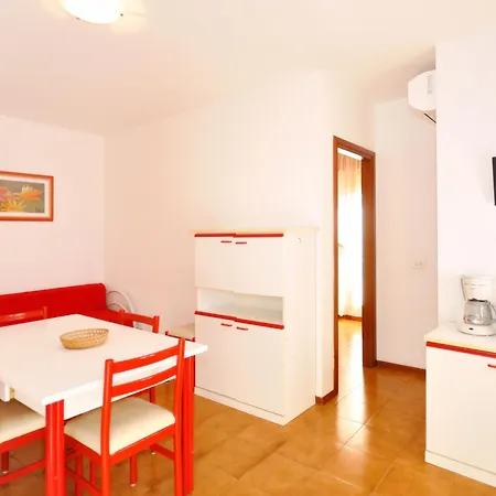 Friuli-3 By Interhome Daire Bibione