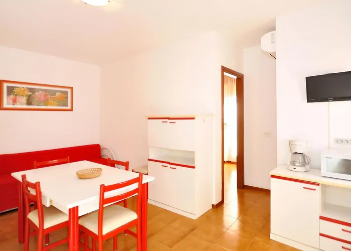 Friuli-3 By Interhome Apartman Bibione